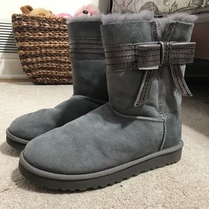 Gray UGG Boots with Gray Leather Bow